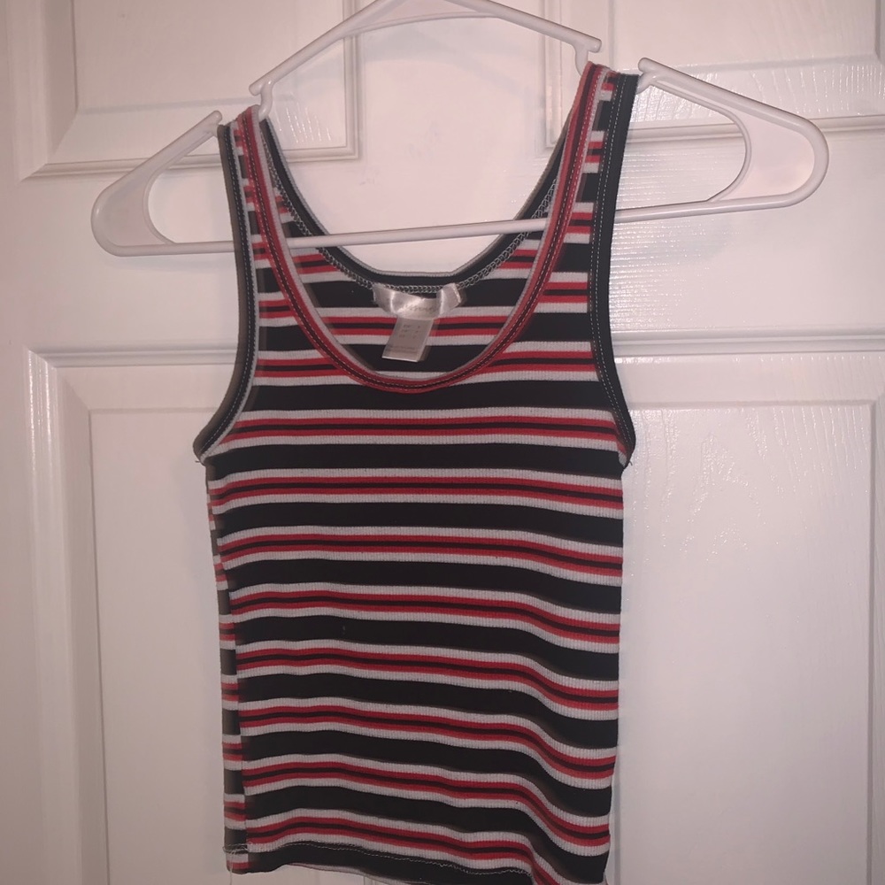 TANK TOP